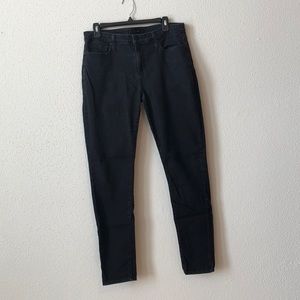 Black skinny jeans